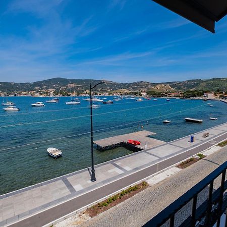 Bd Suites Foça Exteriör bild