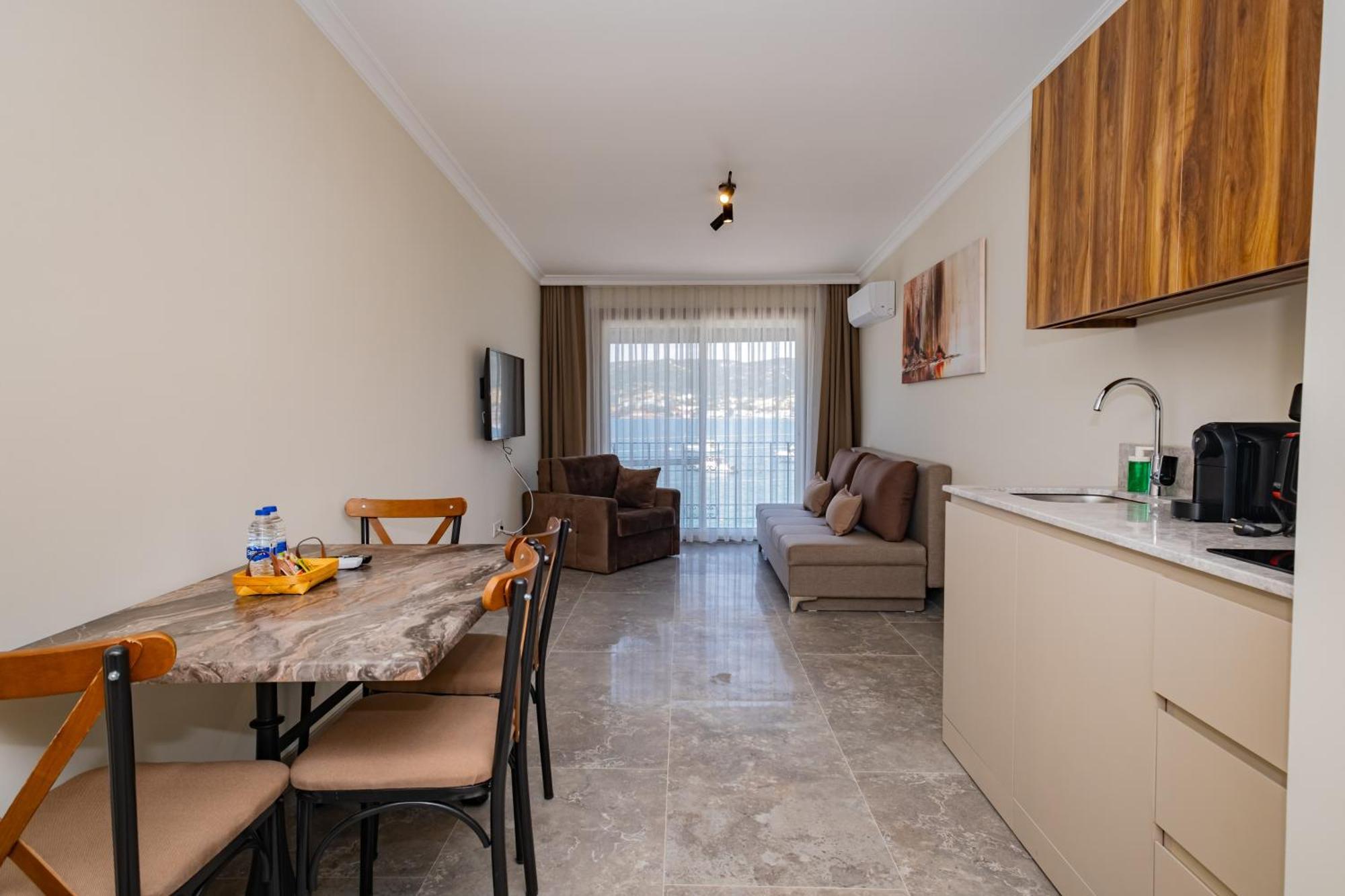 Bd Suites Foça Exteriör bild